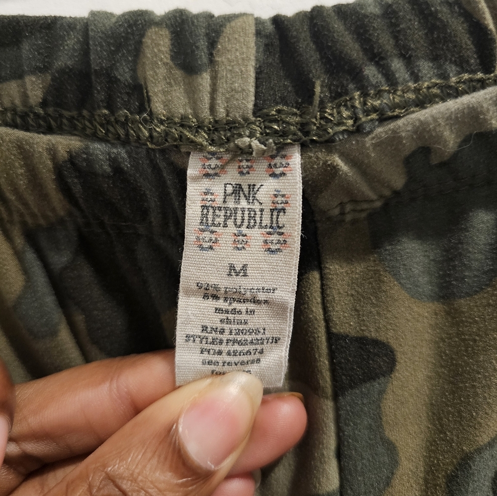 Camo leggings
